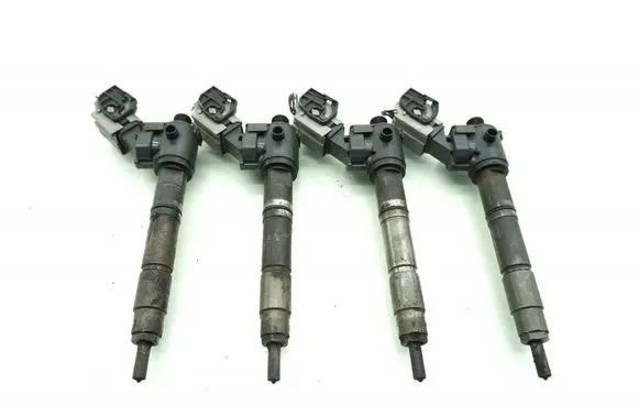 Volvo S60 Fuel injector VEA13-2370010-CA