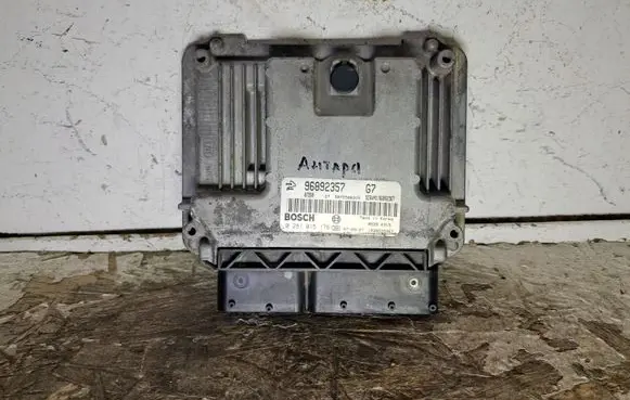 Opel Antara Engine control unit/module 96892357 0281015176