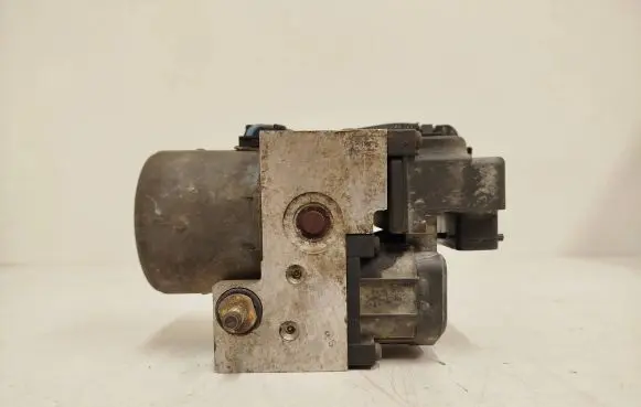 Nissan Almera Tino ABS Pump 0273004505 091123 00892