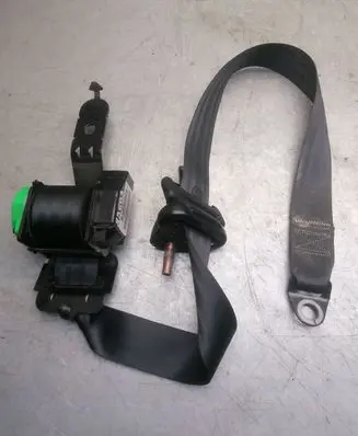 Chrysler Voyager Third row seat belt E11040813