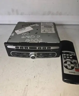 Renault Espace - Grand espace IV Radio/CD/DVD/GPS head unit 8200411128 286677810 PN2806WA