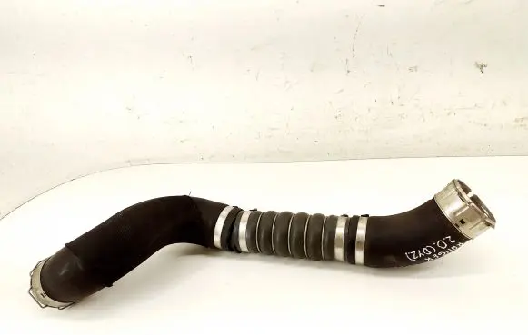 Intercooler hose/pipe