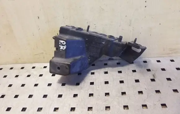 Audi Q5 SQ5 Front bumper mounting bracket 8R0807284C