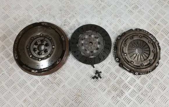 Peugeot Partner Dual mass flywheel 