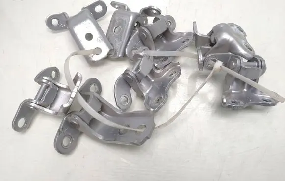 Toyota C-HR I Front door hinge set 