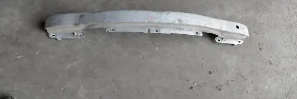 Renault Laguna III Front bumper cross member