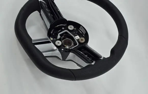 Mercedes-Benz E W213 Steering wheel A0004606011 19288P0009 650630900A