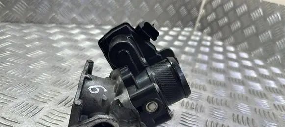 Ford Kuga II Throttle valve 9806625280