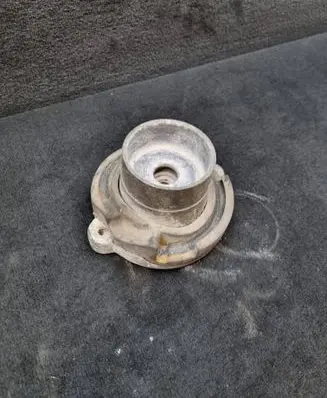 Audi A4 S4 B5 8D Rear coil spring rubber mount 8D0513353 8D0512099A