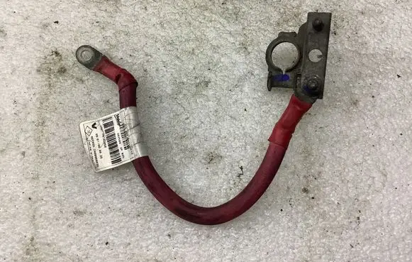 Renault Laguna III Positive cable (battery) 240800003R 082509