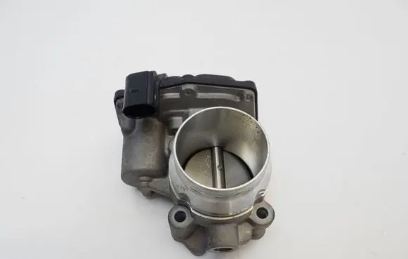 Volvo XC40 Throttle valve 31465702 31465702AA