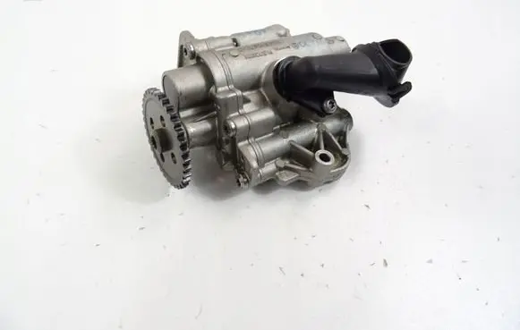 Audi A3 S3 8V Oil pump 04E115109E