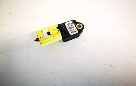 Toyota Avensis T270 Airbag deployment crash/impact sensor 8983105040 89831-05040