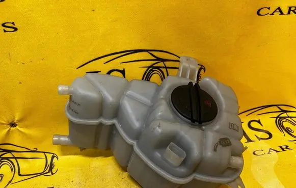 Audi A8 S8 D4 4H Coolant expansion tank/reservoir 4H0121403G