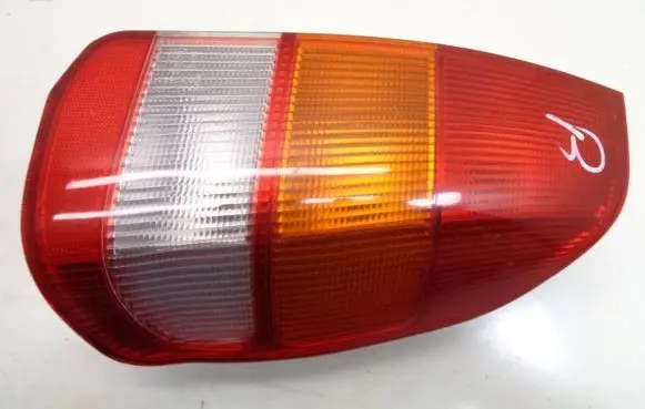 Mitsubishi Space Star Rear/tail lights