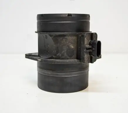 Volkswagen Jetta VI Mass air flow meter