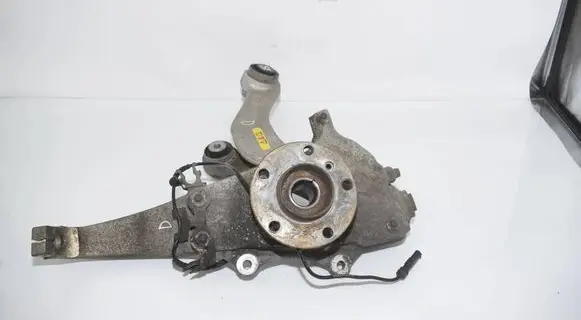 BMW 5 GT F07 Front wheel hub 6777750 31216777750 4082756