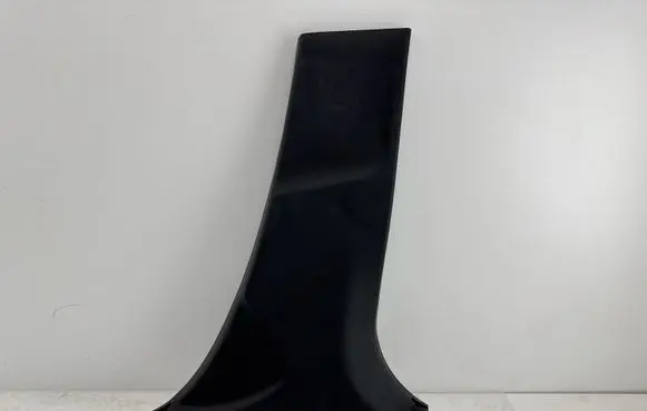 Toyota Yaris Cross (B) pillar trim (bottom) 62413K0020