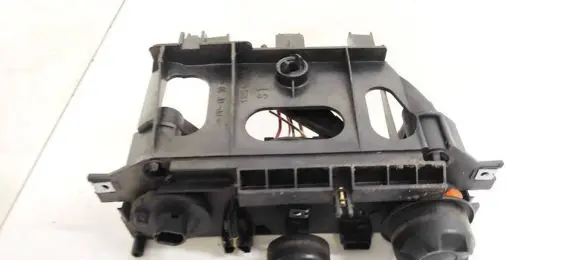Iveco Daily 30.8 - 9 Climate control unit