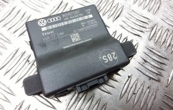 Volkswagen Touran I Other control units/modules 1K0907530F