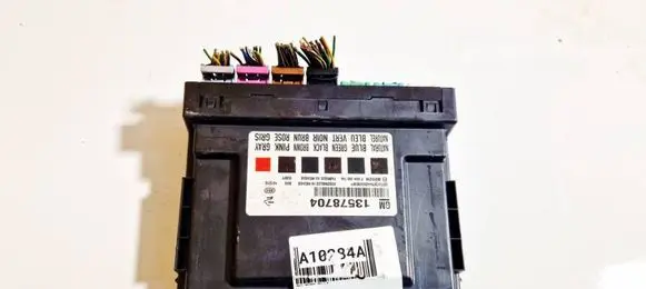 Opel Insignia A Comfort/convenience module 13578704 101215