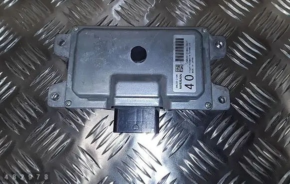 Nissan Navara D23 Gearbox control unit/module EMU30210N