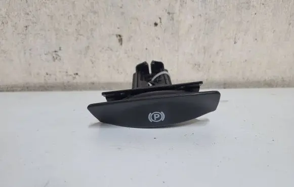 Mercedes-Benz R W251 Hand brake release handle A2514200077 18111547 1181344