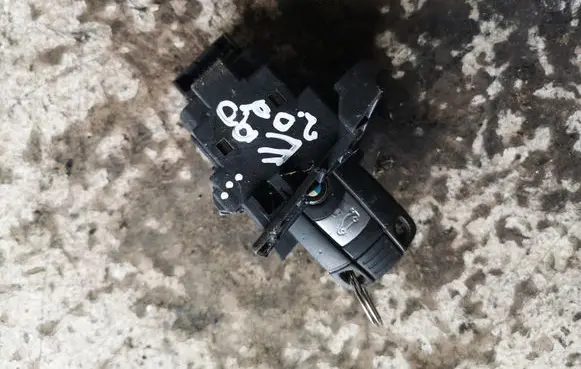 BMW 3 E90 E91 Ignition key card reader 6954729