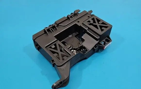Audi A8 S8 D4 4H Central body control module 8R0937517E IMPRK1577094