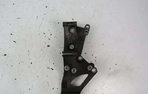 Renault Megane II Generator/alternator bracket 8200279705