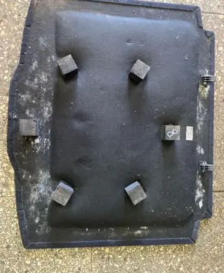 Trunk/boot floor carpet liner
