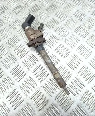 Citroen C4 I Picasso Fuel injector 9658194180