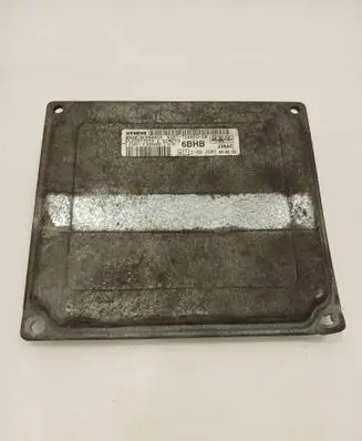 Ford Fiesta Engine control unit/module 4S6112A650SB S120977015C
