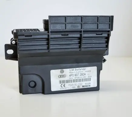 Audi A6 S6 C6 4F Light module LCM