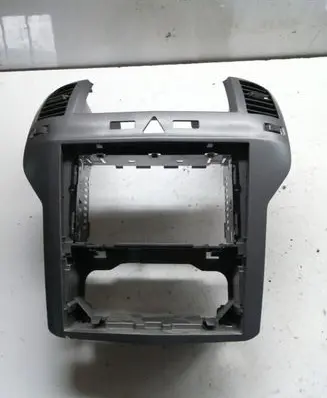 Opel Zafira B Radio/GPS head unit trim 13111874