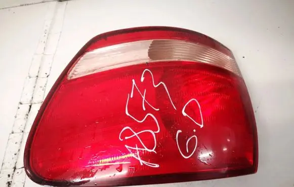 Toyota Avensis Verso Rear/tail lights