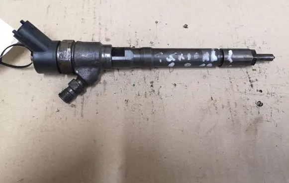 KIA Sportage Fuel injector 0445110126