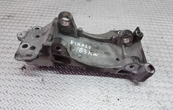 Citroen C4 I Picasso Generator/alternator bracket 9648735580