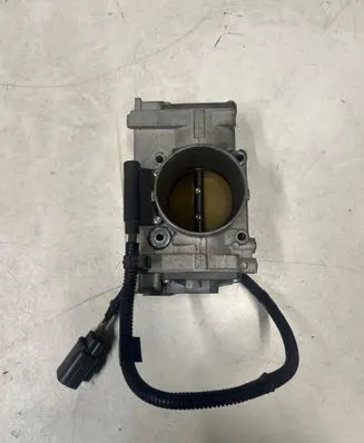 Volvo V70 Throttle body valve 36050564 8644345 122402715834