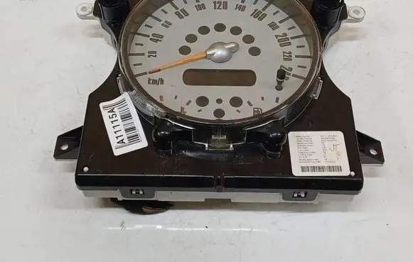 Mini One - Cooper R50 - 53 Speedometer (instrument cluster) 67379411