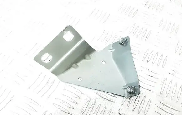 Seat Leon (5F) Fender mounting bracket 5F0821183B