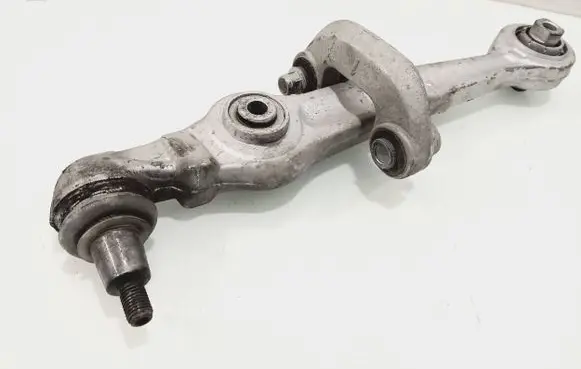Volkswagen PASSAT B5 Front control arm
