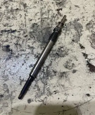Saab 9-5 Glow plug 0250202043