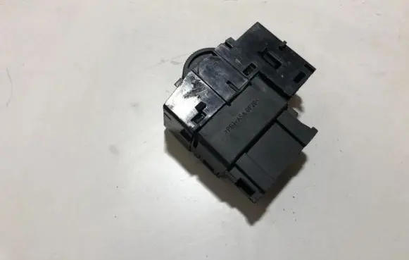 Volkswagen PASSAT B4 Headlight level height control switch 5po919094a 04059610071106