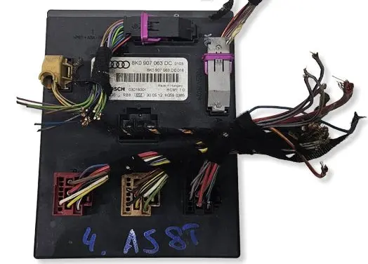 Audi A4 S4 B8 8K Comfort/convenience module 8K0907063DC4CAR 8K0907063DC