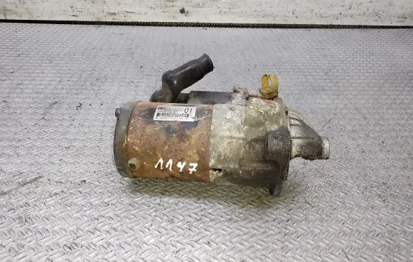 Mitsubishi Grandis Starter motor M000T20672