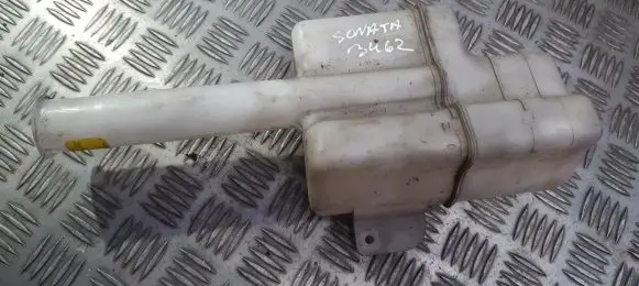 Coolant expansion tank/reservoir