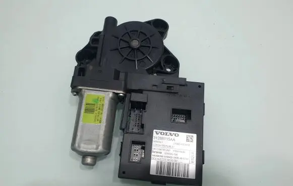 Volvo C30 Front door window regulator motor 31288115AA 979037100