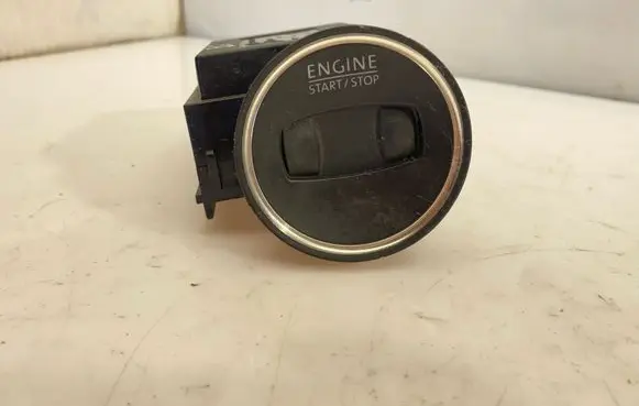 Volkswagen PASSAT B6 Ignition lock 3C0905843N 33303401