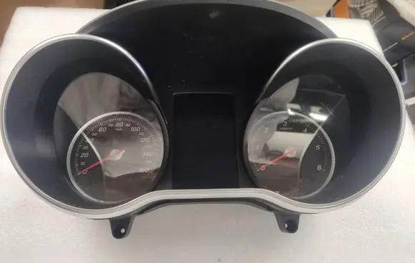 Mercedes-Benz C W205 Speedometer (instrument cluster) A2059000616 A2059040700 A2059015306